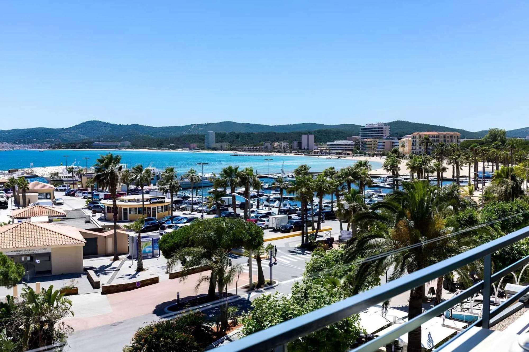 Hotel Le Rabelais Le Lavandou Exterior foto